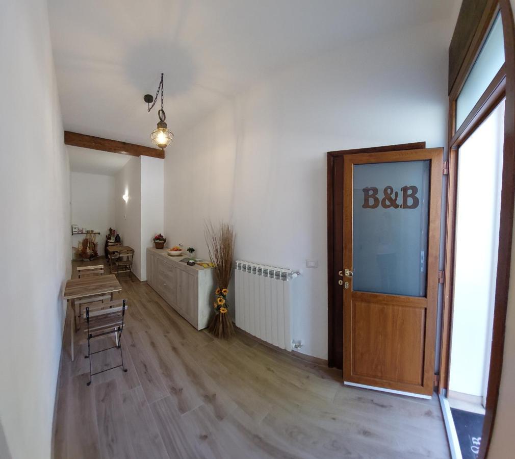 B & B Giu & Dany Bruscoli Екстер'єр фото
